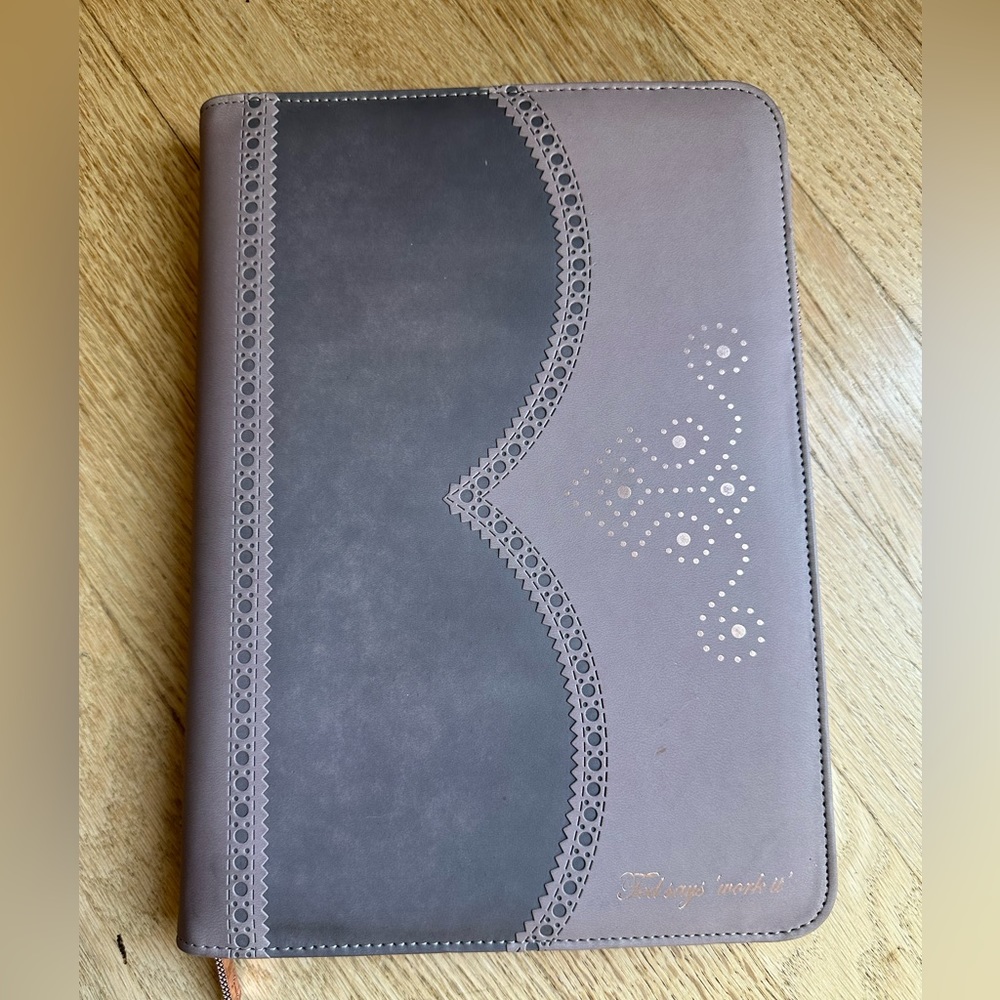 NWOT Ted Baker London Lifestyle Travel Organizer Wallet Planner Mauve Rose Gold